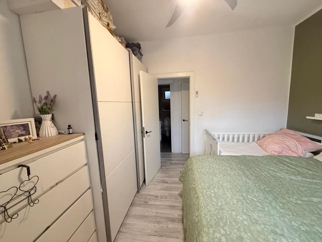 3 sypialnia Mieszkanie na sprzedaż w Miasto Barcelona - 317 000 € (Ref: 9958187)