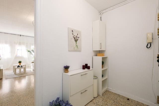 Piso de 3 habitaciones en Barcelona ciudad en venta - 265.000 € (Ref: 9975566)