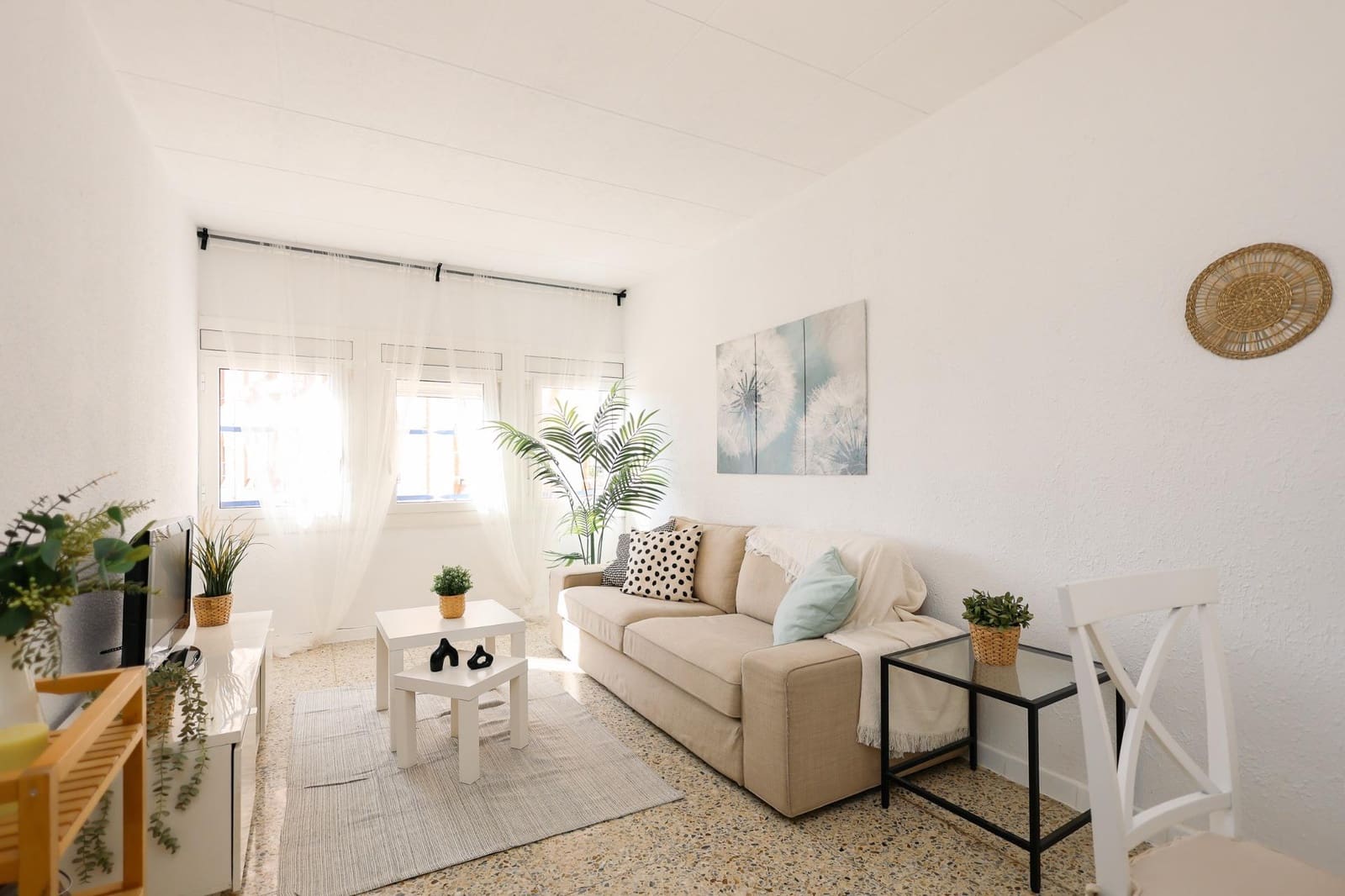 3 bedroom Flat for sale in Barcelona city - € 265,000 (Ref: 9975566)