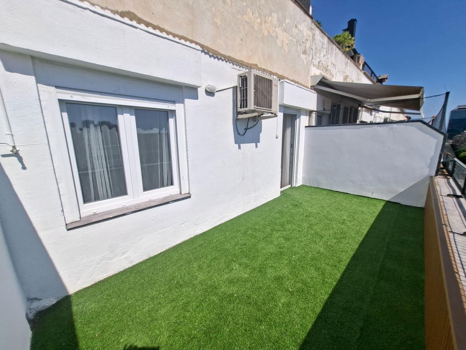 2 sovrum Takvåning till salu i Barcelona stad - 315 000 € (Ref: 9994343)