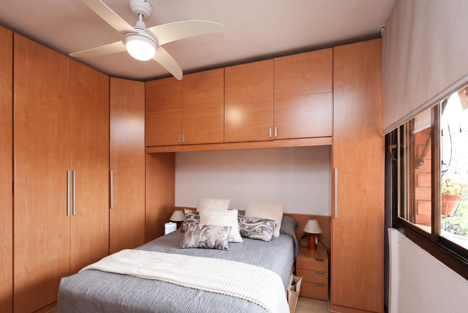 2 sypialnia Mieszkanie na sprzedaż w Miasto Barcelona - 259 900 € (Ref: 9994344)