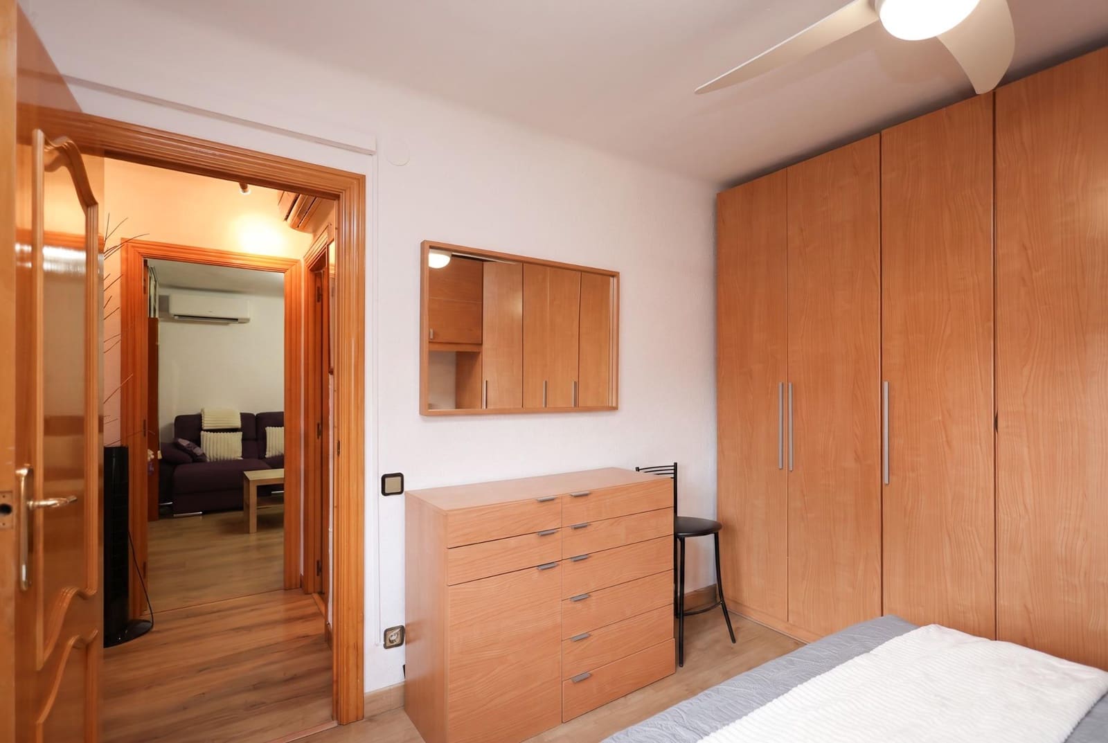 2 sypialnia Mieszkanie na sprzedaż w Miasto Barcelona - 259 900 € (Ref: 9994344)