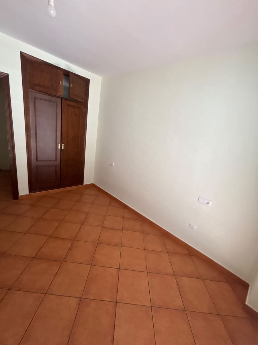 4 bedroom Terraced Villa for sale in Benaocaz - € 179,000 (Ref: 10111507)