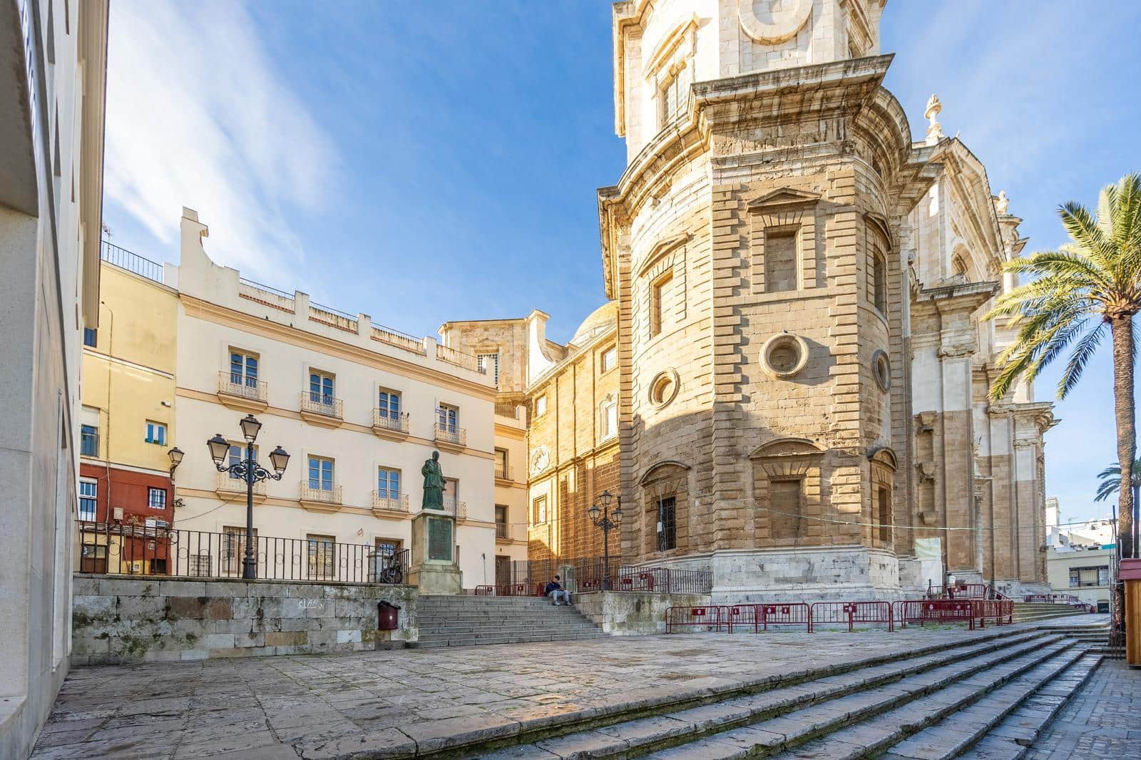 Byhus til salg i Cadiz by - € 2.350.000 (Ref: 9950916)