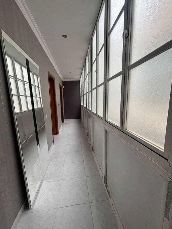 3 soverom Leilighet til salgs i Cadiz by - € 265 000 (Ref: 9961913)