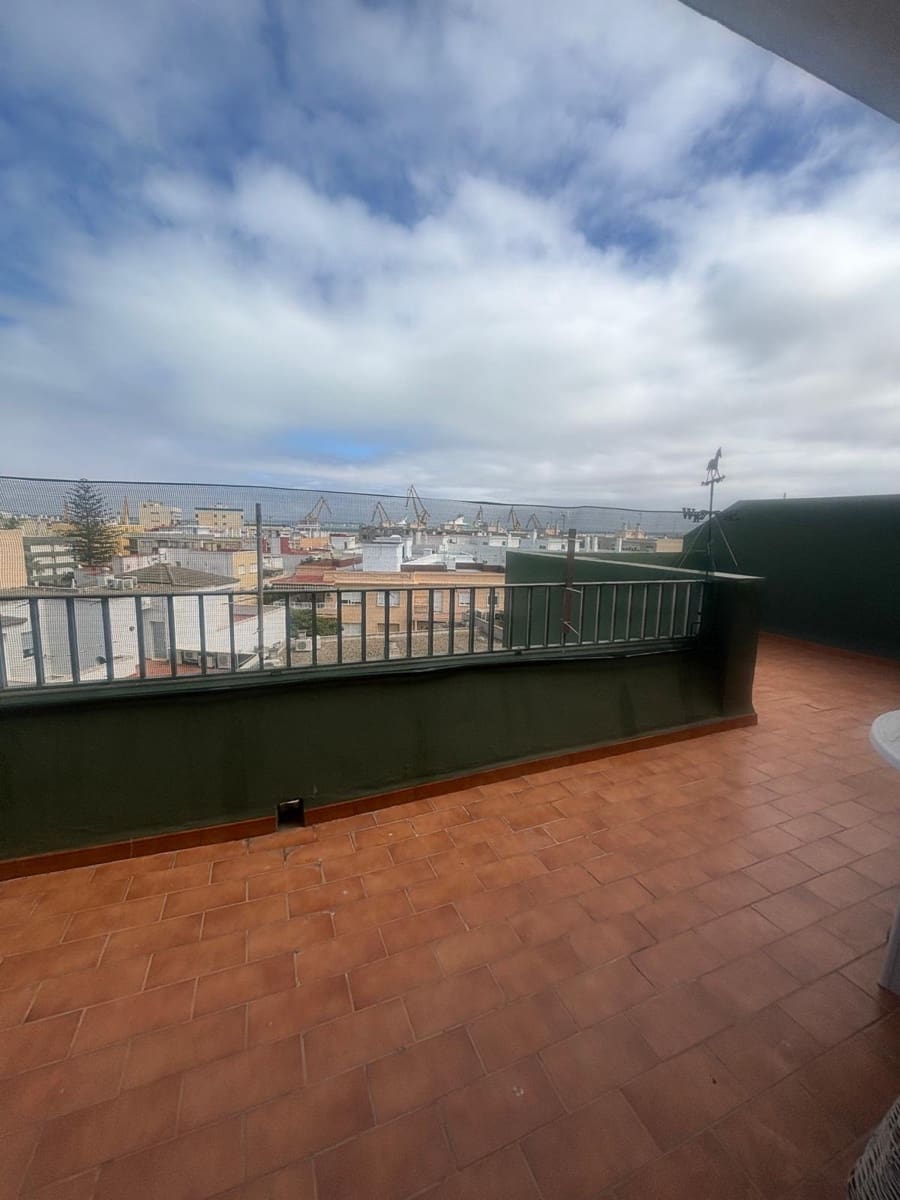 3 soverom Leilighet til salgs i Cadiz by med svømmebasseng - € 450 000 (Ref: 9961914)