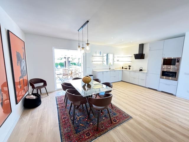 3 makuuhuone Omakotitalo myytävänä paikassa San Luis / Sant Lluís mukana uima-altaan - 875 000 € (Ref: 9922918)