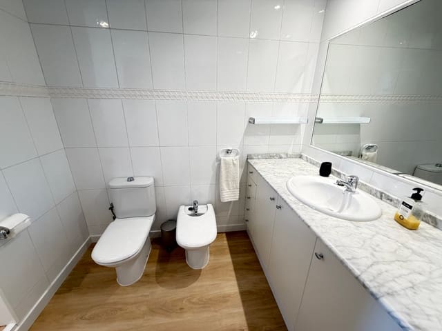 3 makuuhuone Omakotitalo myytävänä paikassa San Luis / Sant Lluís mukana uima-altaan - 875 000 € (Ref: 9922918)