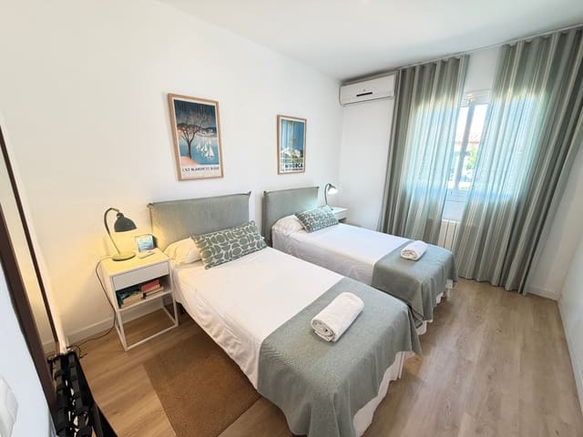 3 makuuhuone Omakotitalo myytävänä paikassa San Luis / Sant Lluís mukana uima-altaan - 875 000 € (Ref: 9922918)