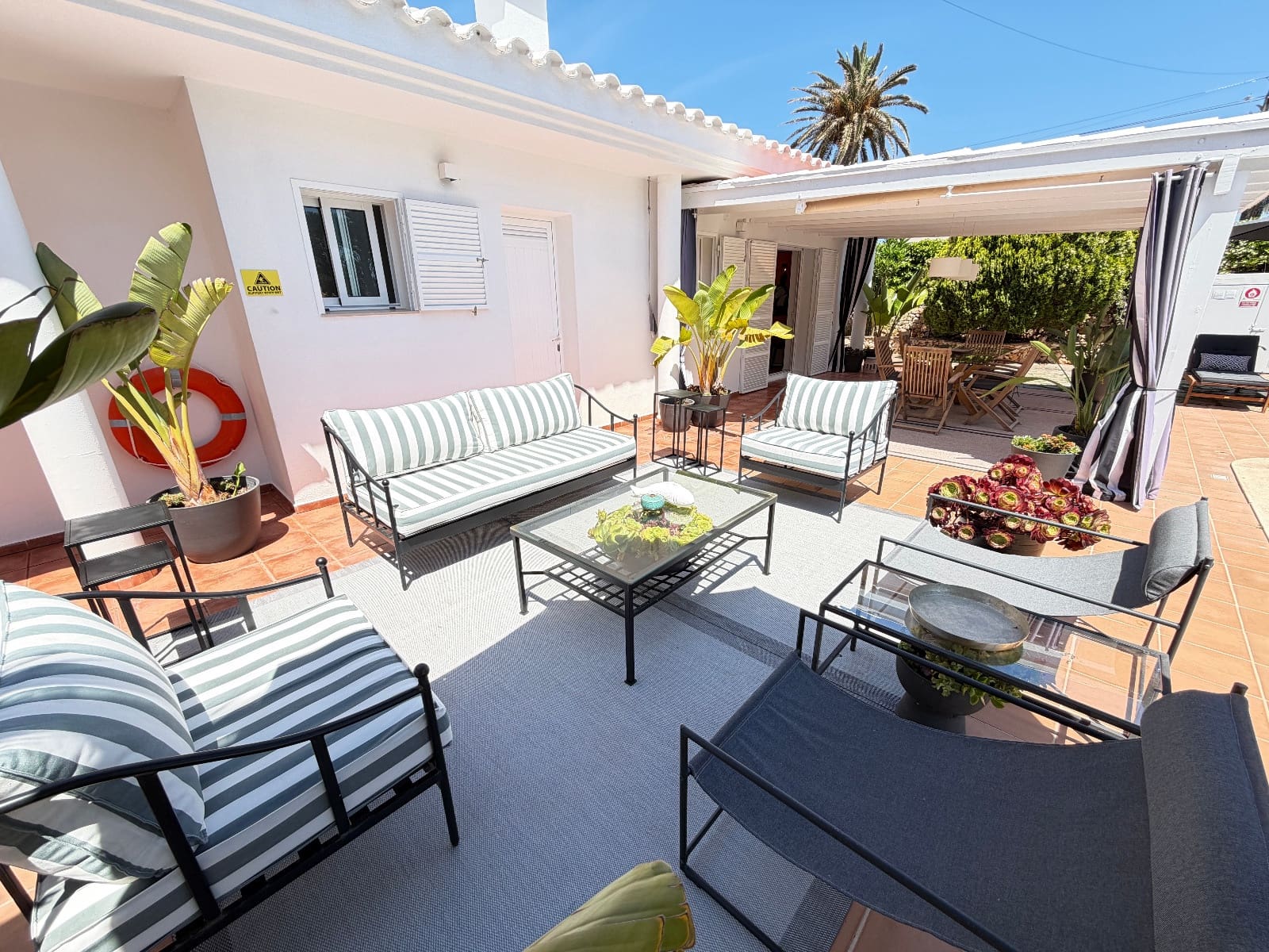 3 makuuhuone Omakotitalo myytävänä paikassa San Luis / Sant Lluis mukana uima-altaan - 875 000 € (Ref: 9922918)
