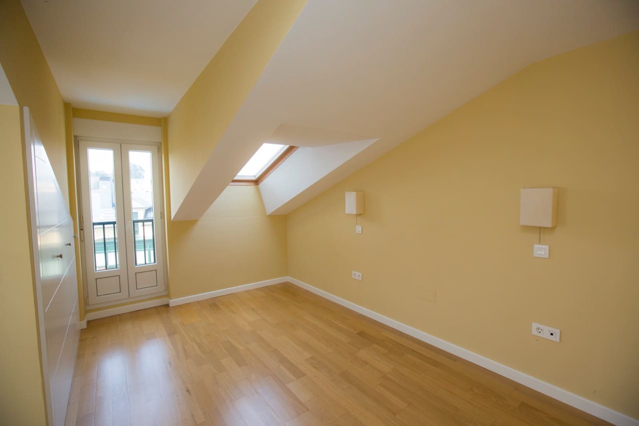 3 bedroom Penthouse for sale in Castropol with pool garage - € 270,000 (Ref: 9924870)