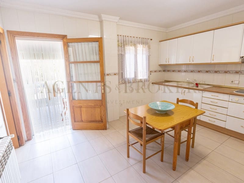3 bedroom Townhouse for sale in Palma de Mallorca with pool garage - € 899,000 (Ref: 9911462)