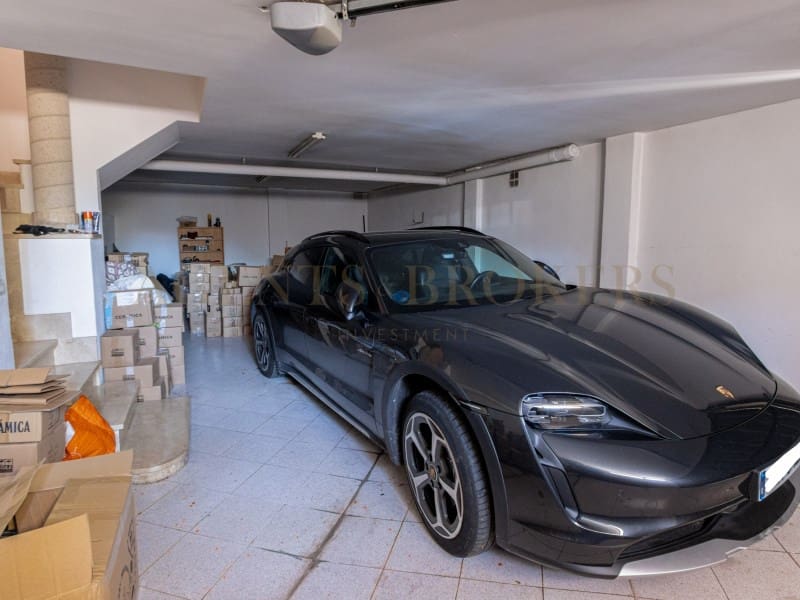 3 bedroom Townhouse for sale in Palma de Mallorca with pool garage - € 899,000 (Ref: 9911462)