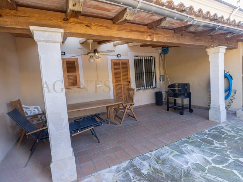 3 bedroom Townhouse for sale in Palma de Mallorca with pool garage - € 899,000 (Ref: 9911462)