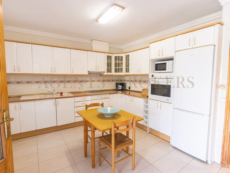 3 bedroom Townhouse for sale in Palma de Mallorca with pool garage - € 899,000 (Ref: 9911462)