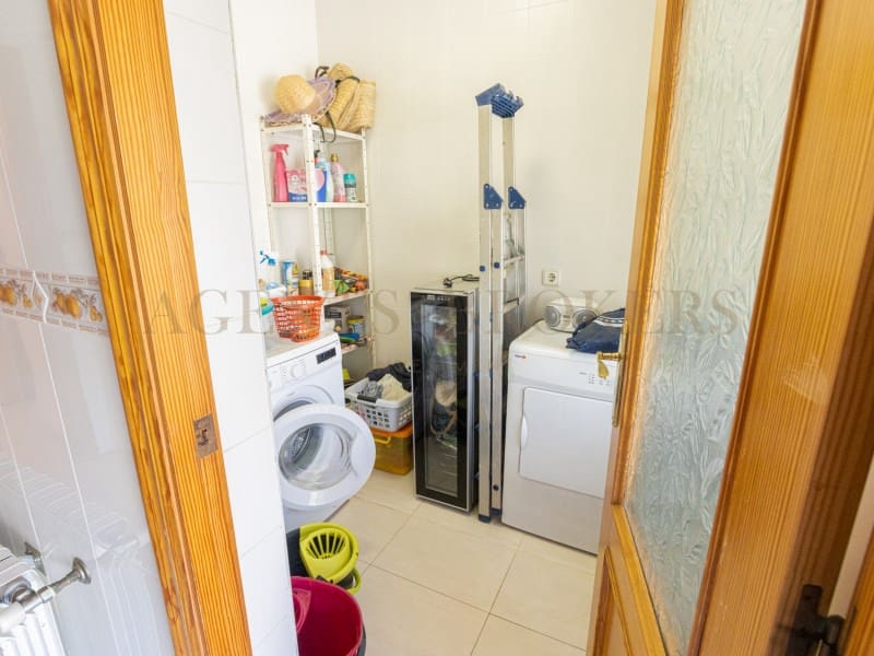 3 bedroom Townhouse for sale in Palma de Mallorca with pool garage - € 899,000 (Ref: 9911462)