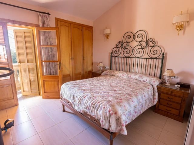 3 bedroom Townhouse for sale in El Secar de la Real, Palma de Mallorca with pool garage - € 899,000 (Ref: 9911462)