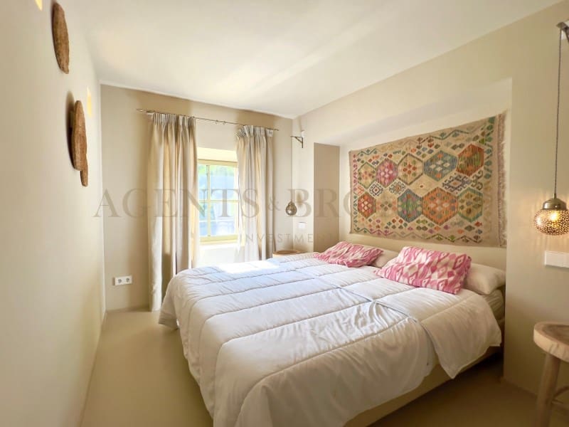 4 camera da letto Villa in vendita in Calas de Mallorca con piscina garage - 2.250.000 € (Rif: 9911463)