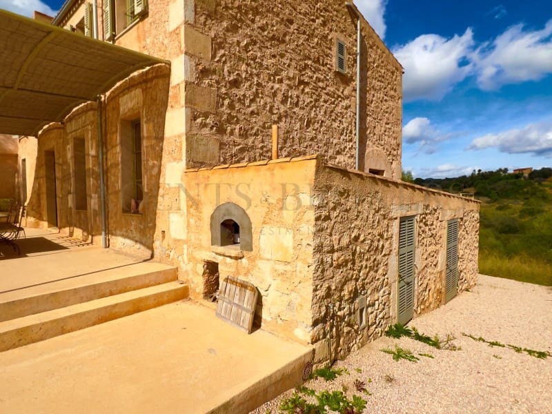 4 camera da letto Villa in vendita in Calas de Mallorca con piscina garage - 2.250.000 € (Rif: 9911463)