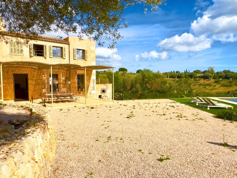 4 camera da letto Villa in vendita in Calas de Mallorca con piscina garage - 2.250.000 € (Rif: 9911463)