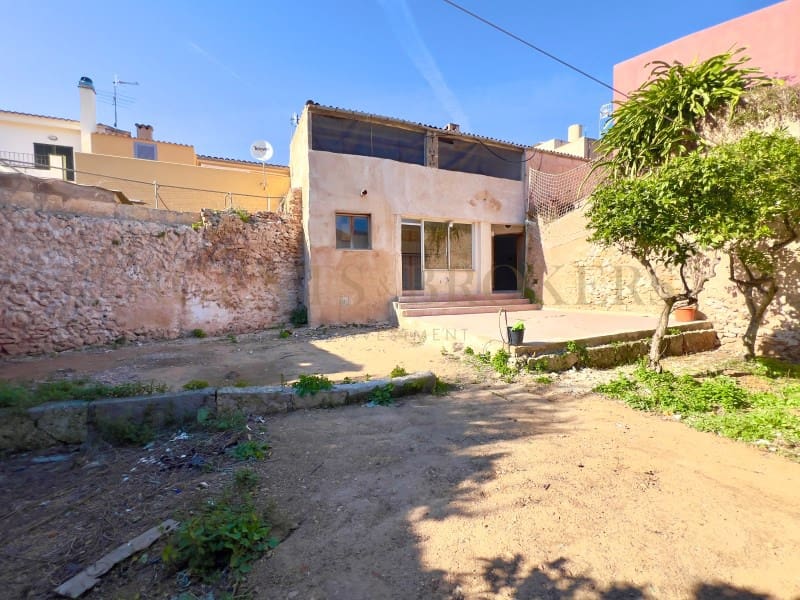 4 soveværelse Byhus til salg i Son Servera med garage - € 445.000 (Ref: 9921968)