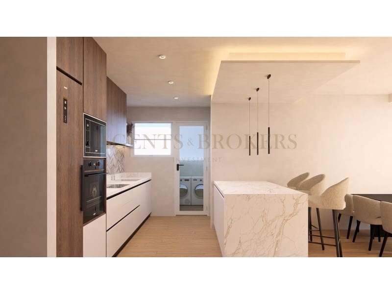 Piso de 3 habitaciones en Palma de Mallorca en venta - 335.000 € (Ref: 9966392)