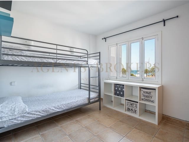 2 soverom Leilighet til salgs i Palmanova, Calvià med svømmebasseng garasje - € 449 000 (Ref: 9975058)