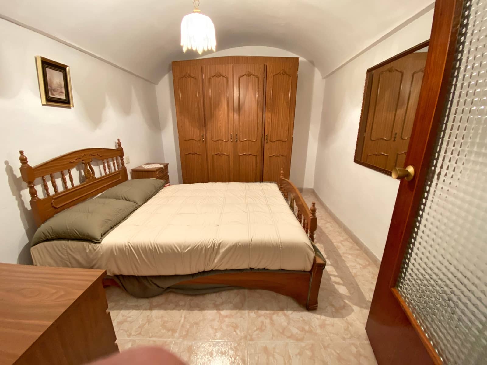 6 bedroom Townhouse for sale in Cuevas del Campo with garage - € 149,995 (Ref: 9909700)