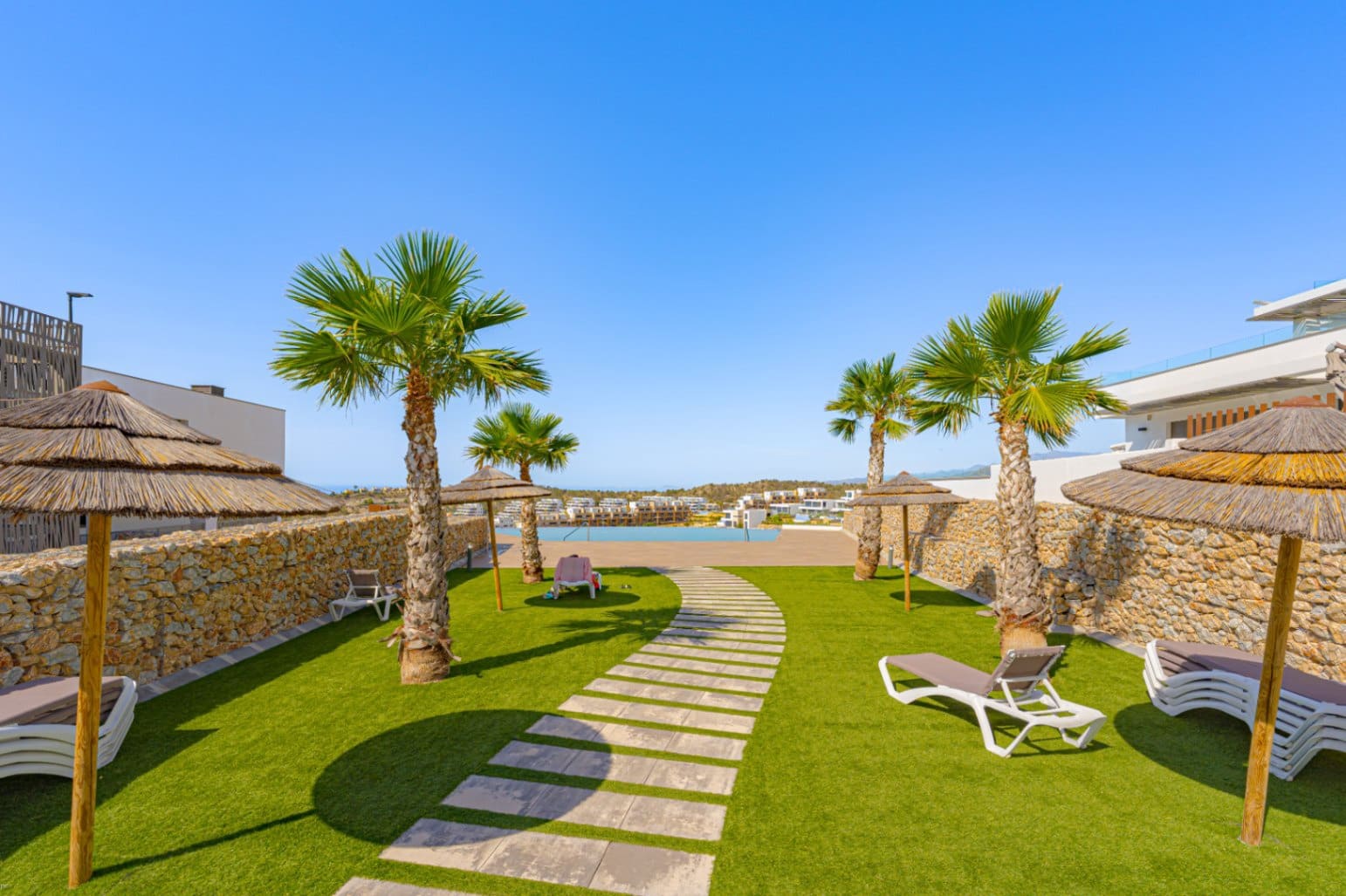 3 bedroom Apartment for sale in Finestrat with pool garage - € 495,000 (Ref: 9924876)