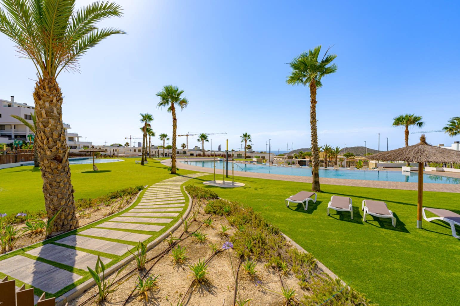 3 bedroom Apartment for sale in Finestrat with pool garage - € 495,000 (Ref: 9924876)
