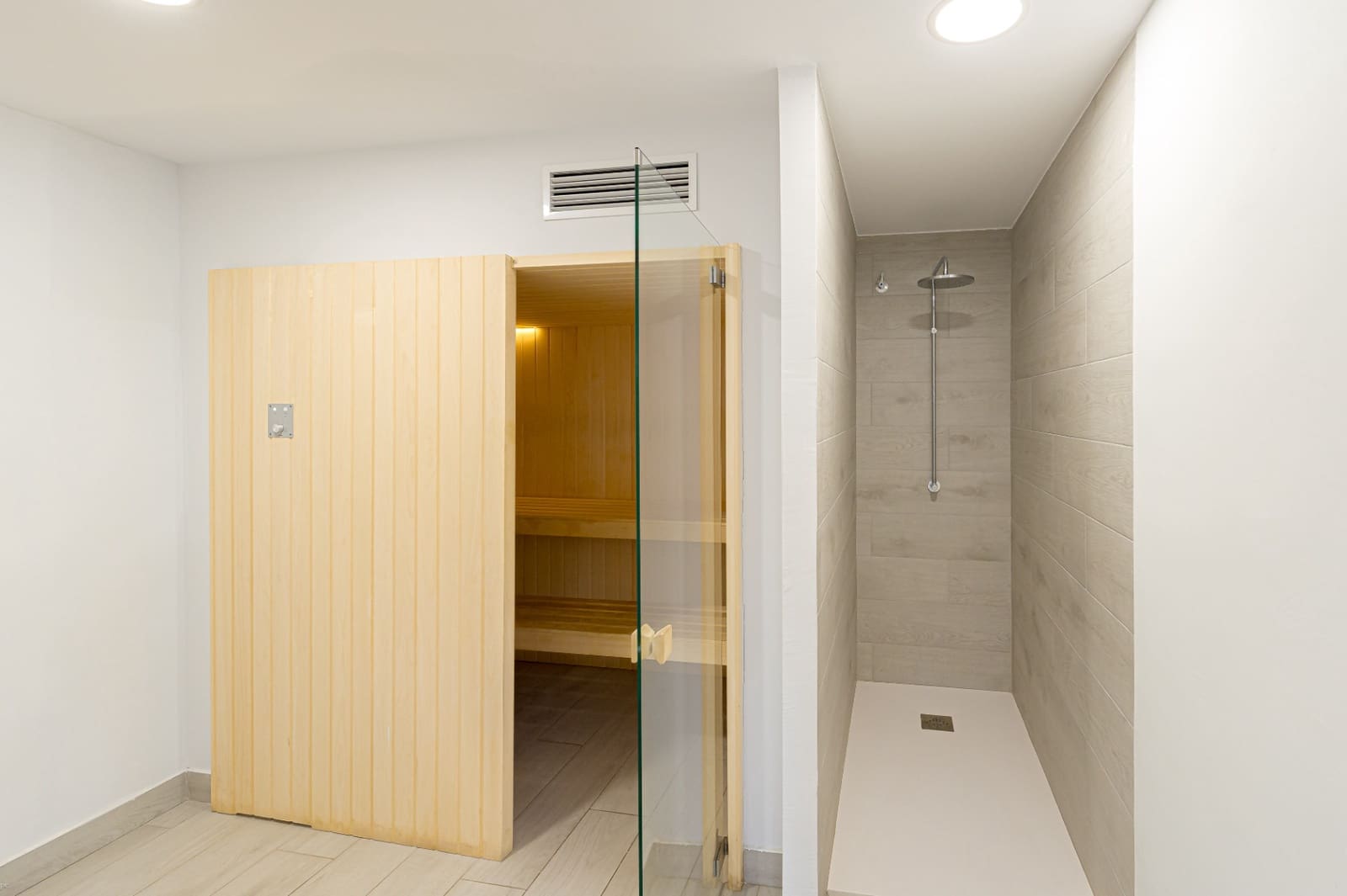 3 bedroom Apartment for sale in Finestrat with pool garage - € 495,000 (Ref: 9924876)