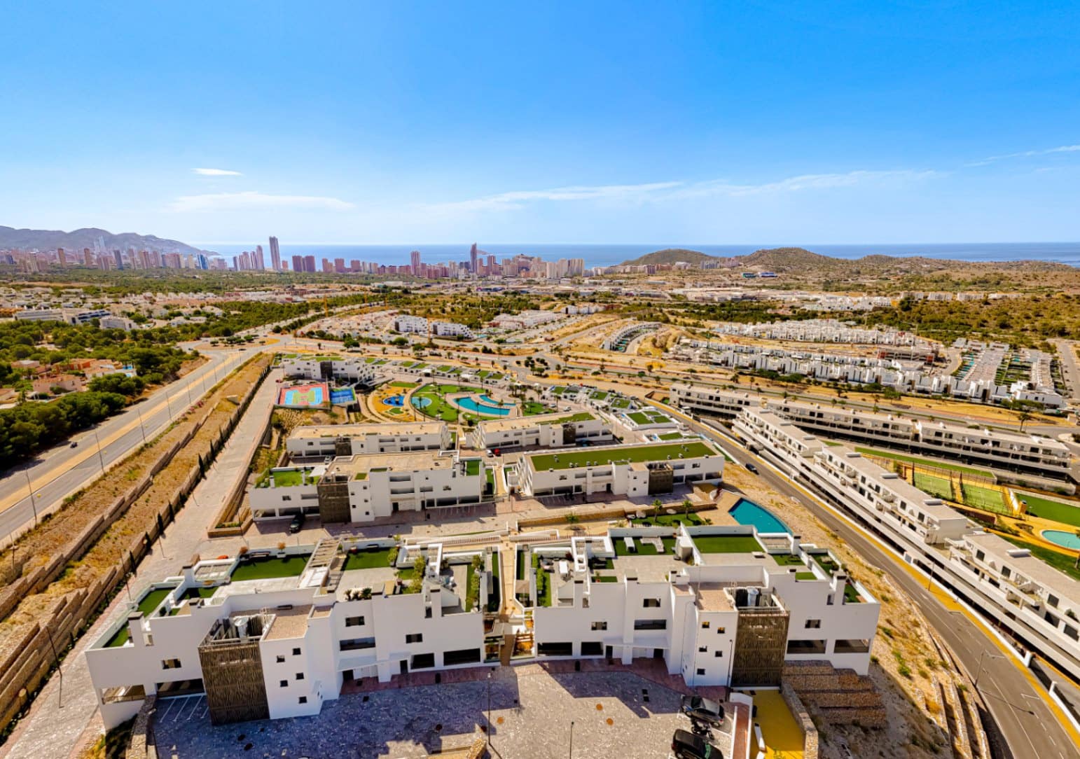 3 bedroom Apartment for sale in Finestrat with pool garage - € 495,000 (Ref: 9924876)