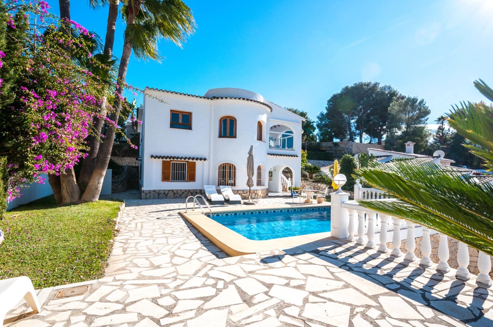 3 bedroom Villa for sale in Benissa with pool garage - € 775,000 (Ref: 9924878)