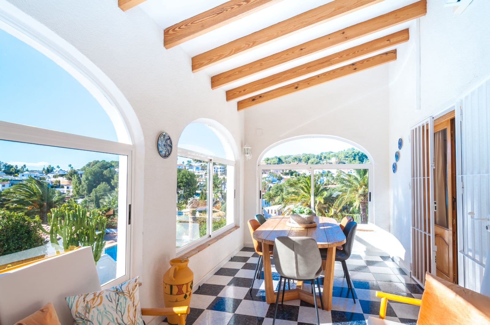 3 bedroom Villa for sale in Benissa with pool garage - € 775,000 (Ref: 9924878)