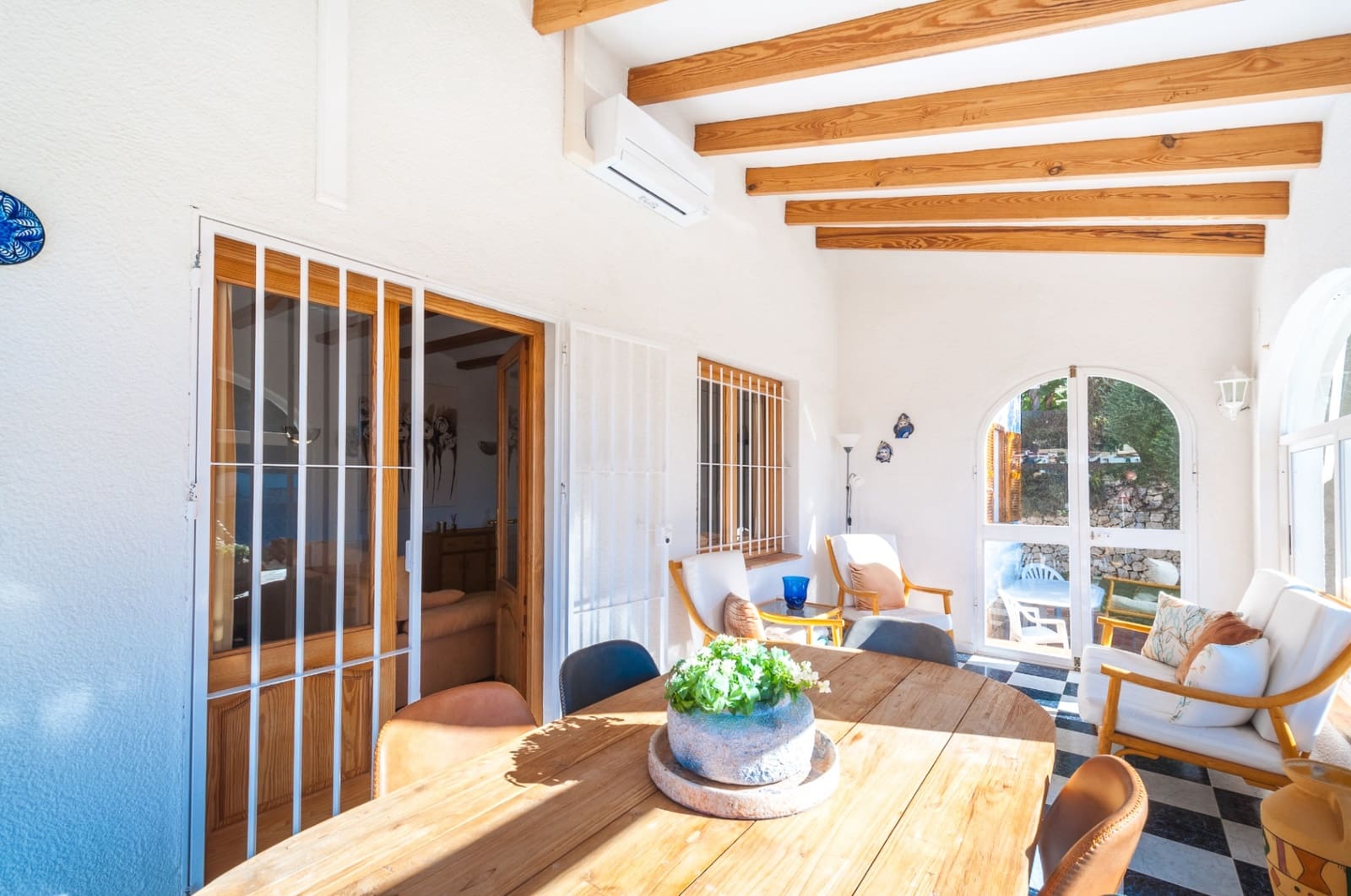 3 bedroom Villa for sale in Benissa with pool garage - € 775,000 (Ref: 9924878)