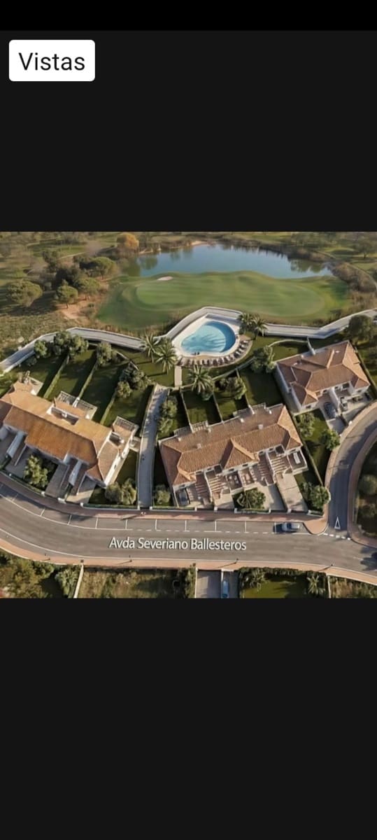 4 bedroom Townhouse for sale in Jerez de la Frontera with pool - € 499,000 (Ref: 9937314)