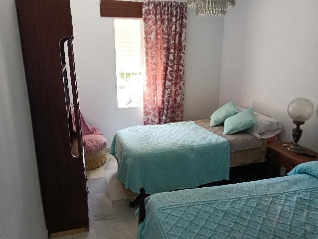 5 bedroom Townhouse for sale in Jerez de la Frontera with garage - € 420,000 (Ref: 9939098)