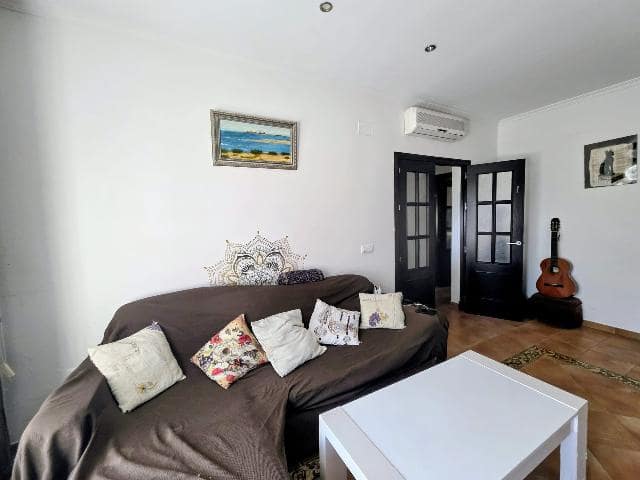 4 slaapkamer Huis te koop in Chiclana de la Frontera met zwembad garage - € 247.000 (Ref: 9939153)