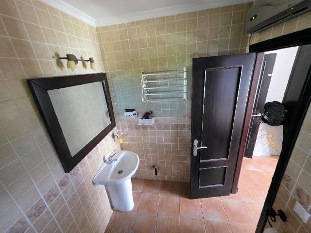 4 slaapkamer Huis te koop in Chiclana de la Frontera met zwembad garage - € 247.000 (Ref: 9939153)