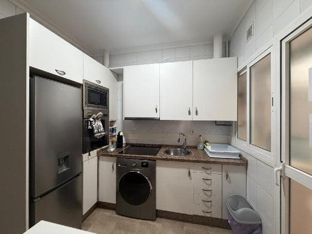 1 quarto Apartamento para venda em Cádis cidade - 250 000 € (Ref: 9939160)