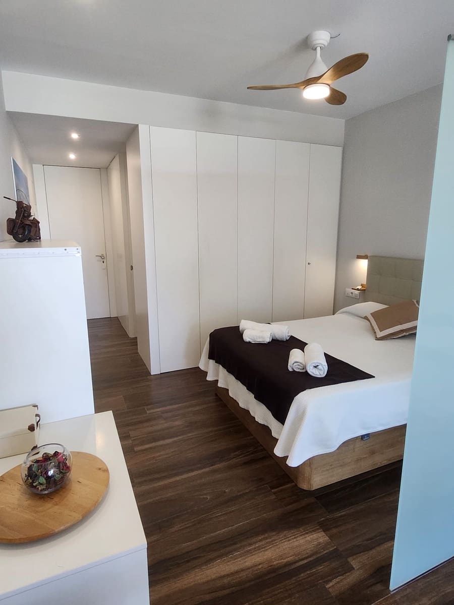 1 sypialnia Apartament na sprzedaż w Miasto Kadyks - 295 000 € (Ref: 9958835)