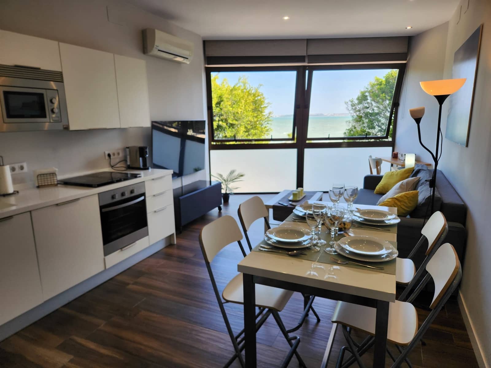 1 sypialnia Apartament na sprzedaż w Miasto Kadyks - 295 000 € (Ref: 9958835)