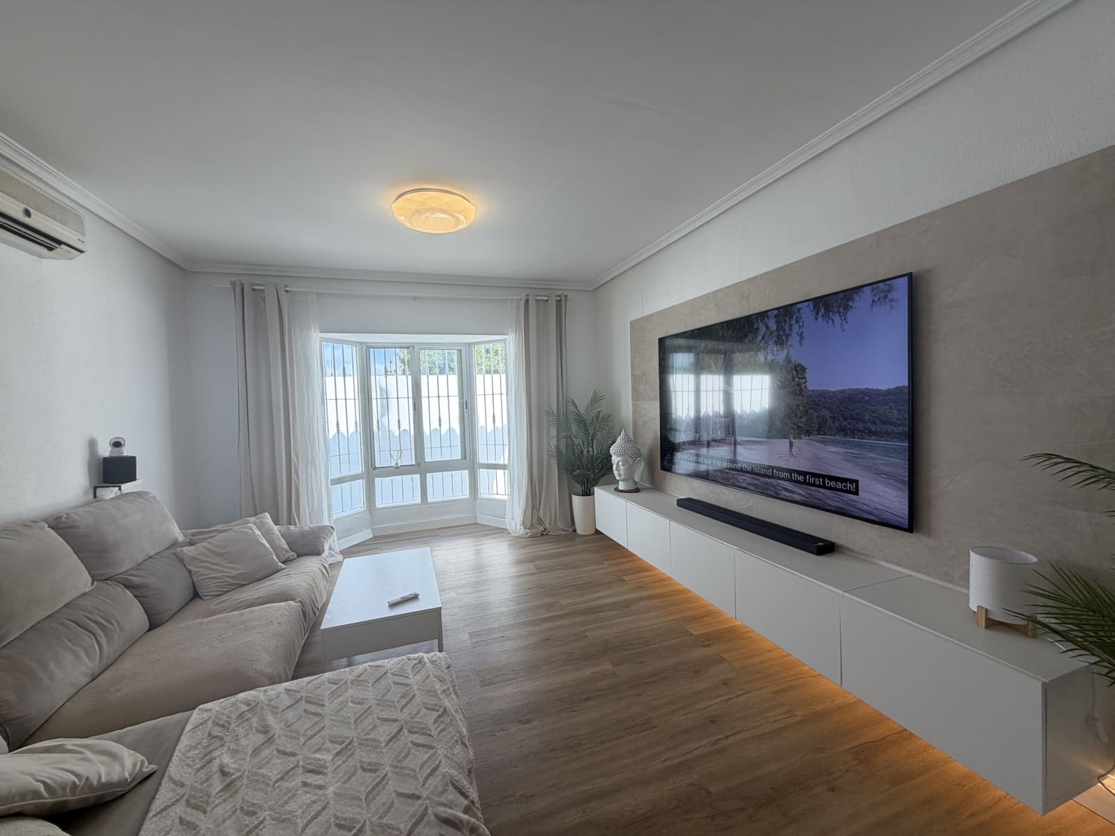 2 soverom Hus til salgs i Chiclana de la Frontera med svømmebasseng garasje - € 338 000 (Ref: 9964491)