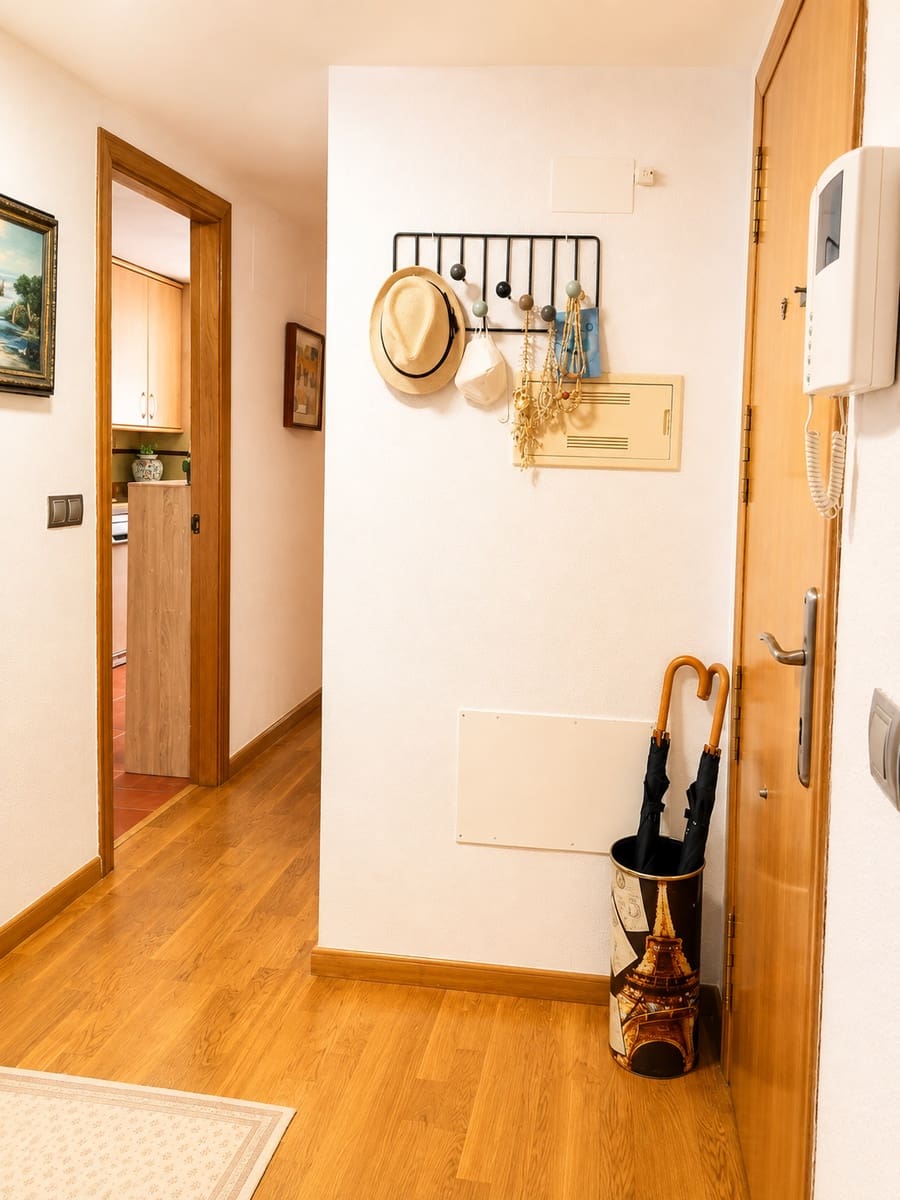 3 bedroom Flat for sale in Alicante / Alacant city - € 321,000 (Ref: 10001233)