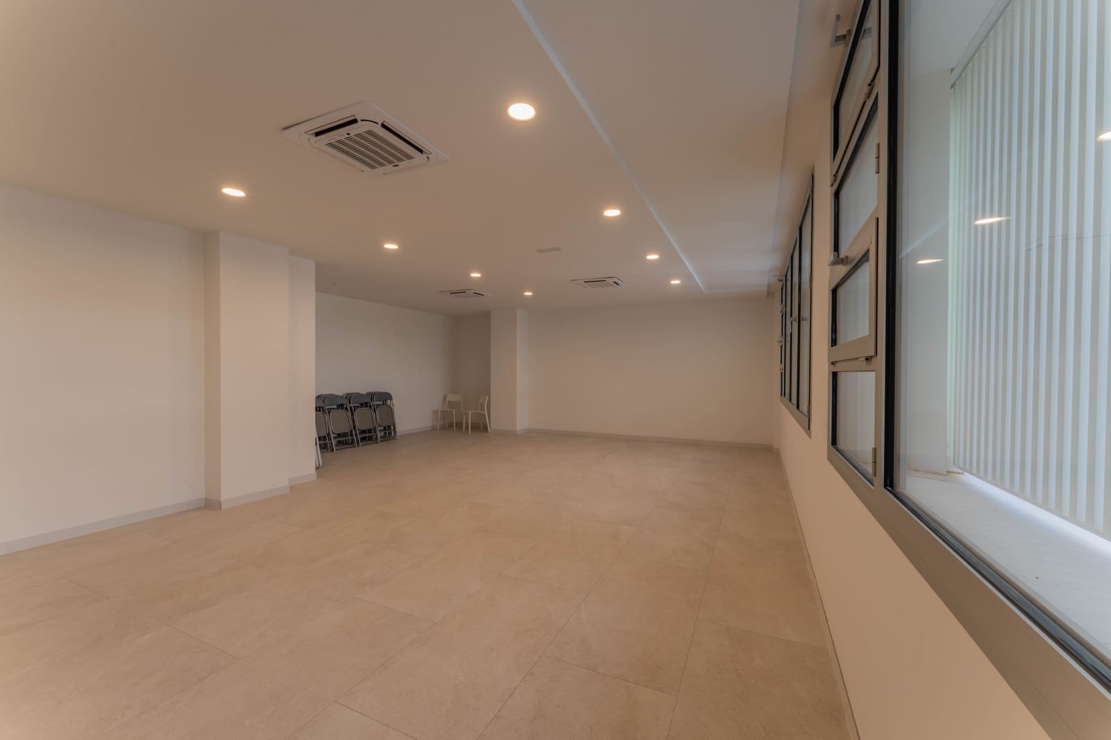 3 chambre Appartement à vendre à Alicante ville avec piscine garage - 562 065 € (Ref: 10076912)