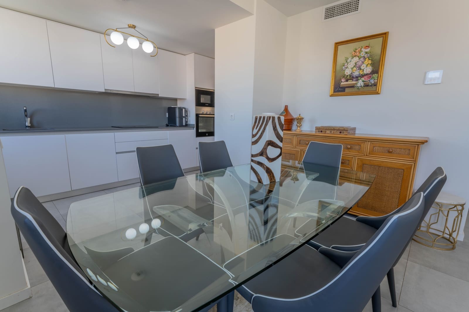 3 chambre Appartement à vendre à Alicante ville avec piscine garage - 562 065 € (Ref: 10076912)
