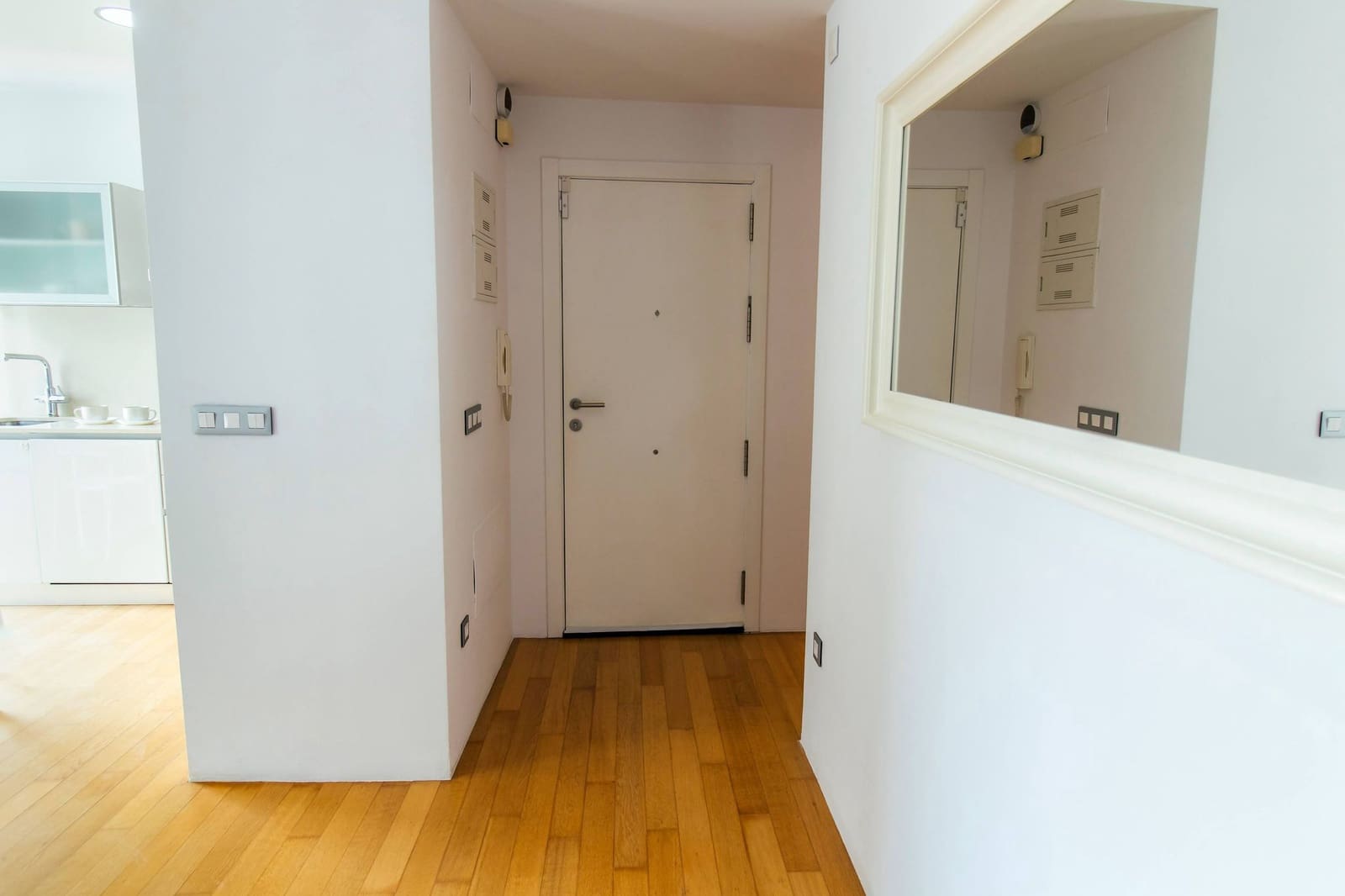 2 bedroom Apartment for sale in Alicante / Alacant city - € 299,000 (Ref: 10086950)