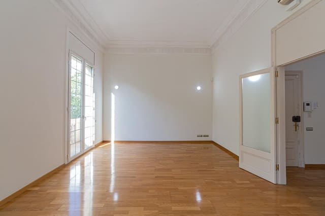 Piso de 5 habitaciones en Barcelona ciudad en venta - 1.290.000 € (Ref: 10099086)