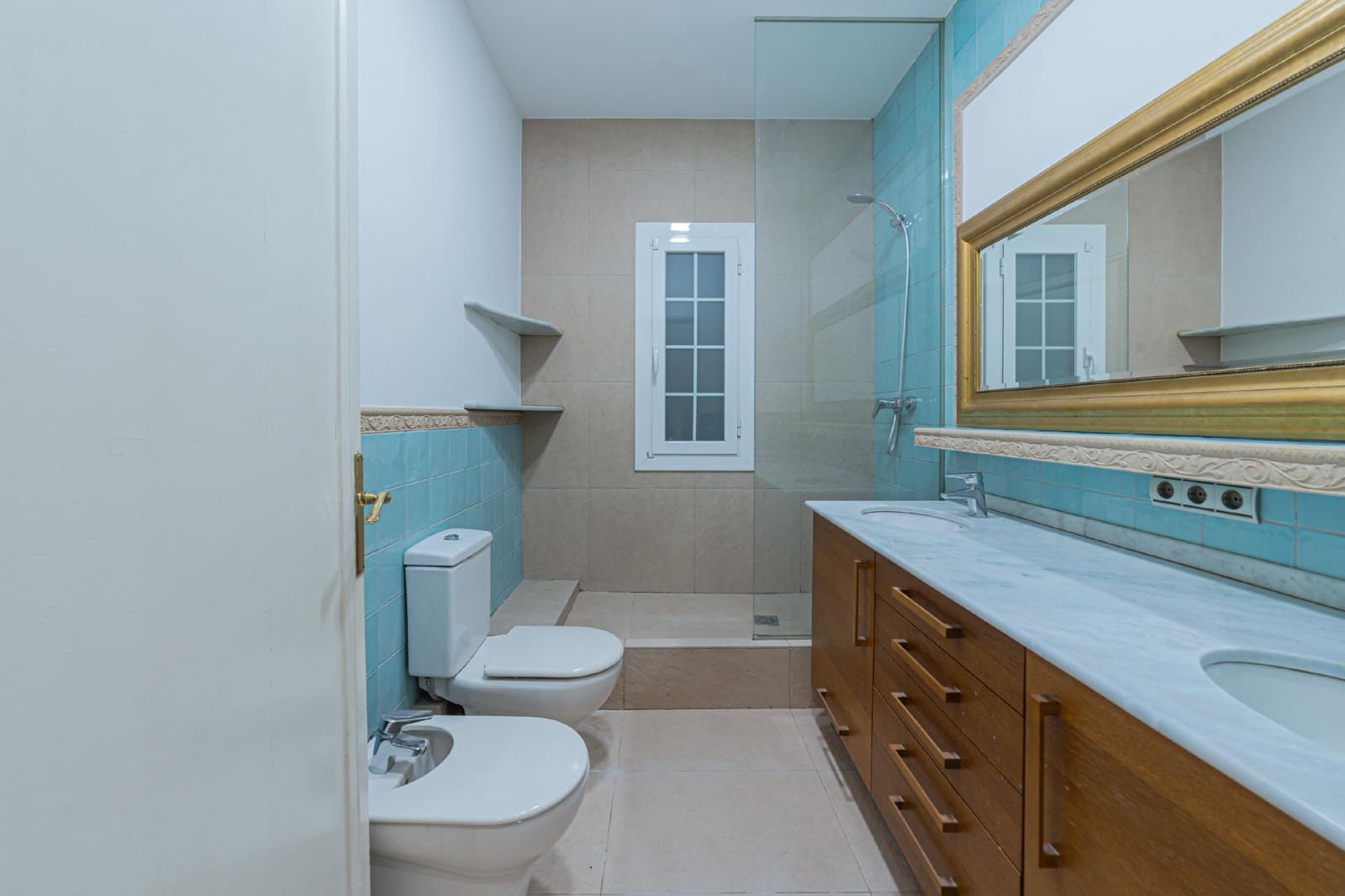 Piso de 5 habitaciones en Barcelona ciudad en venta - 1.290.000 € (Ref: 10099086)