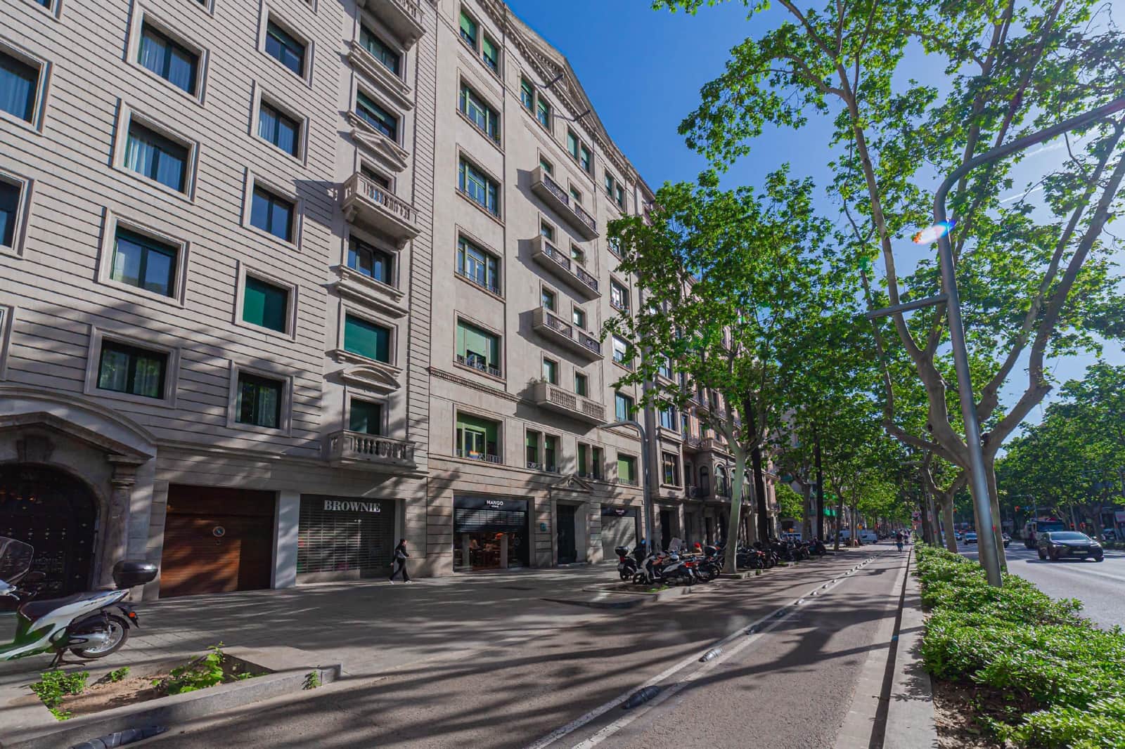 Piso de 5 habitaciones en Barcelona ciudad en venta - 1.290.000 € (Ref: 10099086)